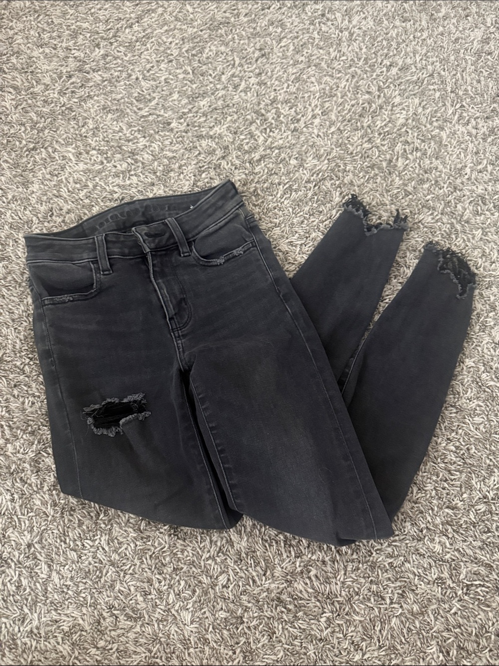 American eagle distressed black jeans